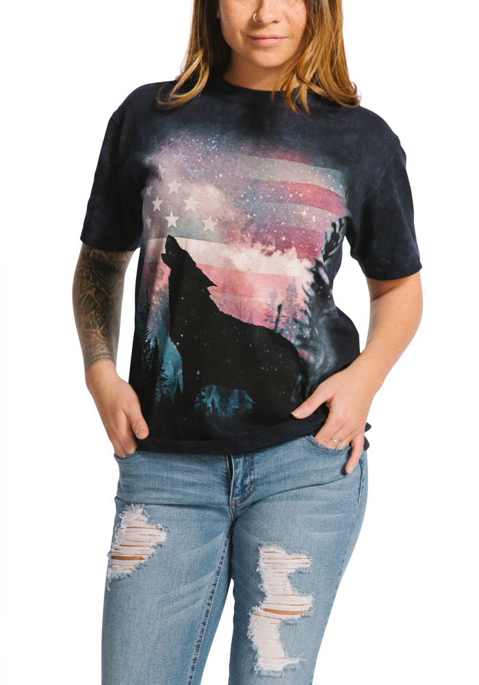 The Mountain T-Shirt - Patriotic Howl